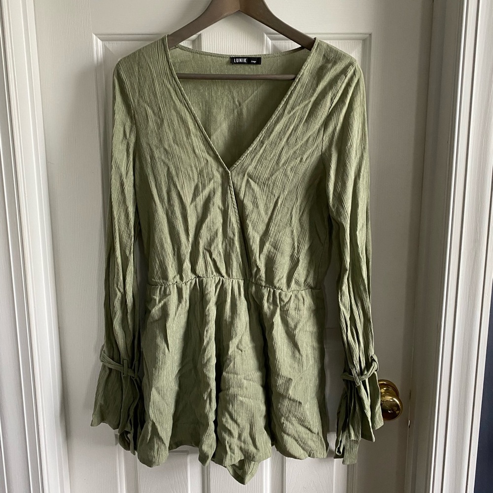 Sage Green Romper with tie sleeve detail